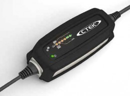 CTEK BUMPER 10 on charger